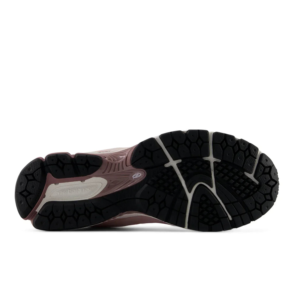 New Balance 2002R U20026CU – New Balance sneaker view 7