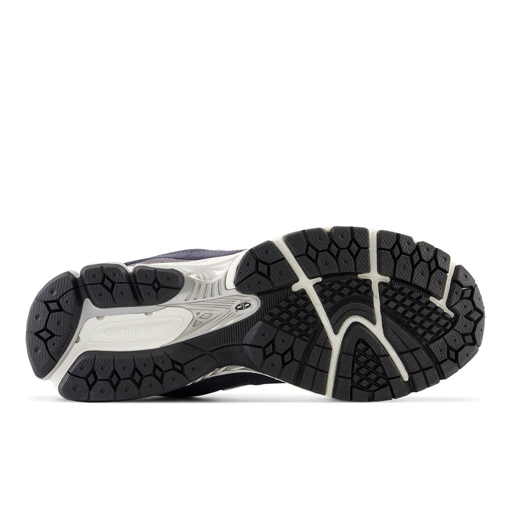New Balance 2002R M2002RSF – New Balance sneaker view 6