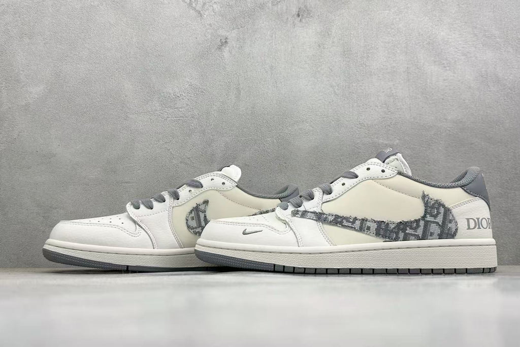 AJ1 Low Travis Scott x Dior Monogram Customs