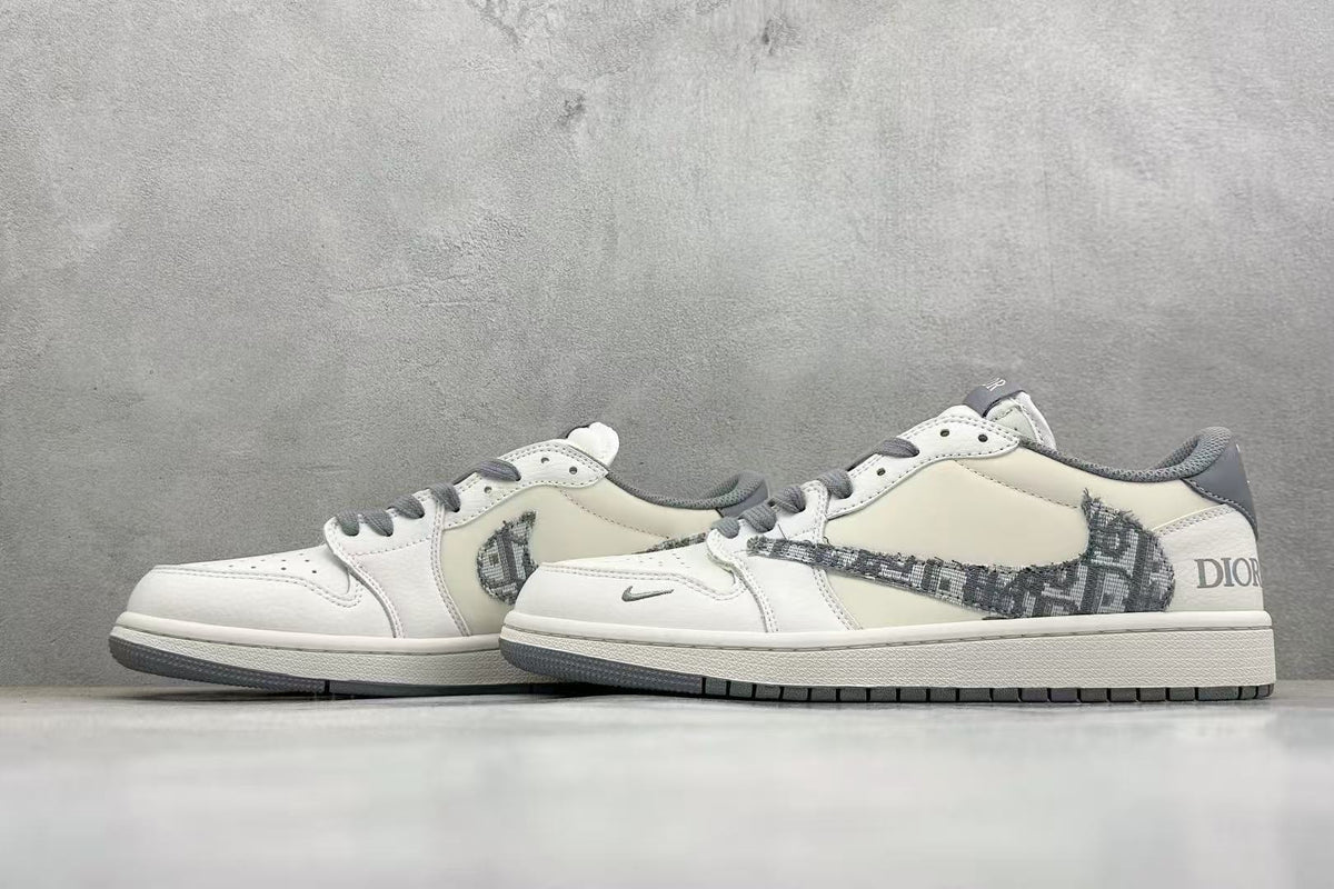 AJ1 Low Travis Scott x Dior Monogram Customs