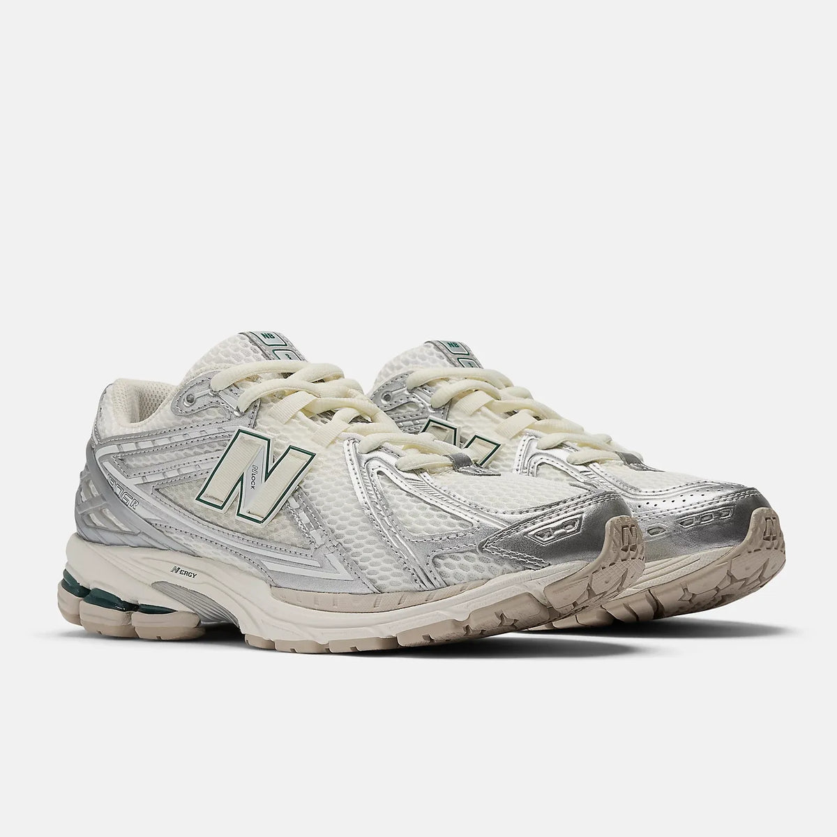 New Balance 1906R M1906REE – New Balance sneaker view 4