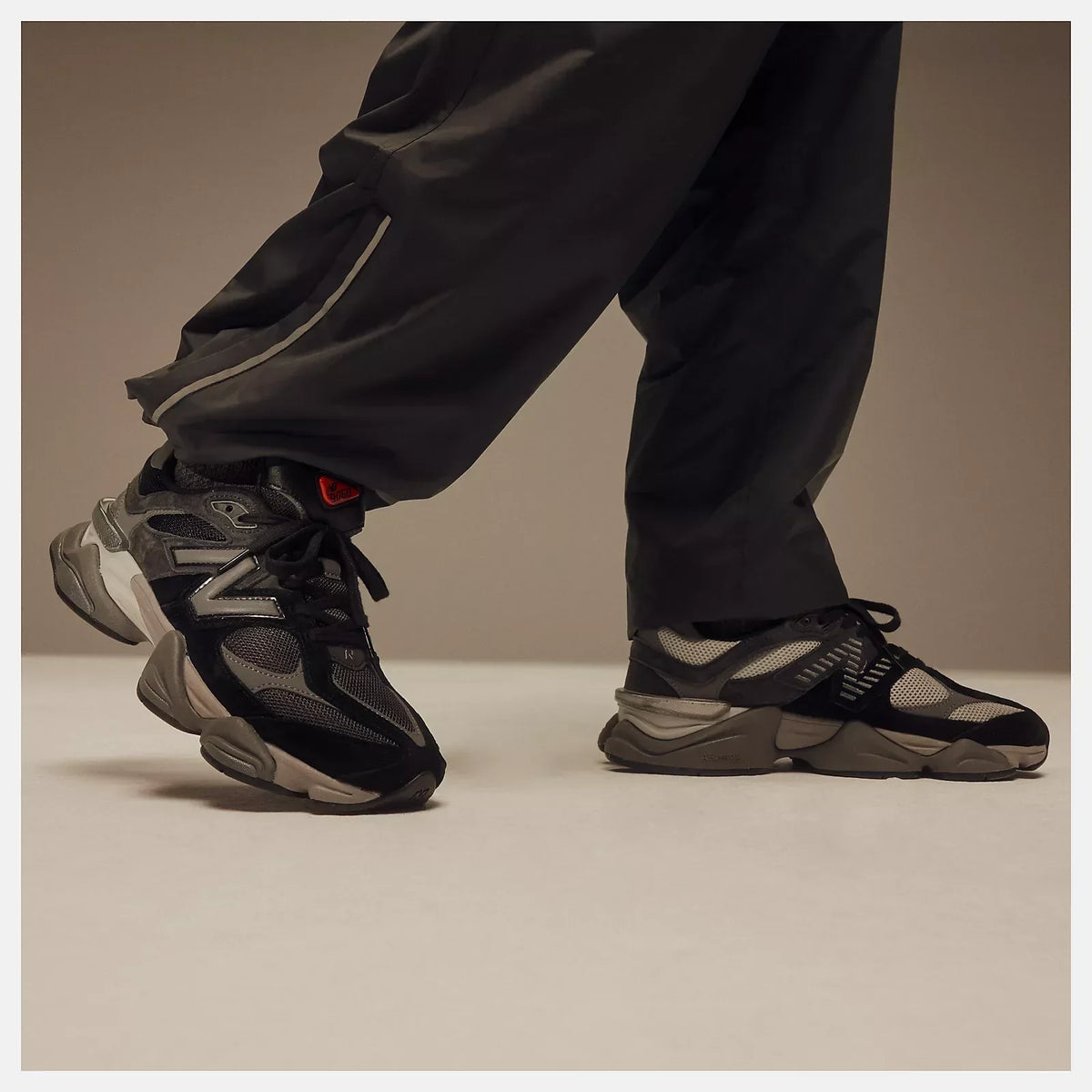 New Balance 9060 U9060BLK – New Balance sneaker view 3